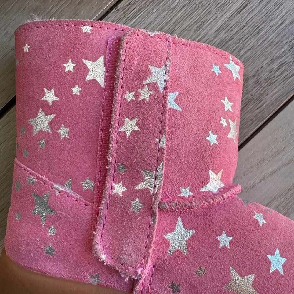 UGG Pink Star Girls Boots